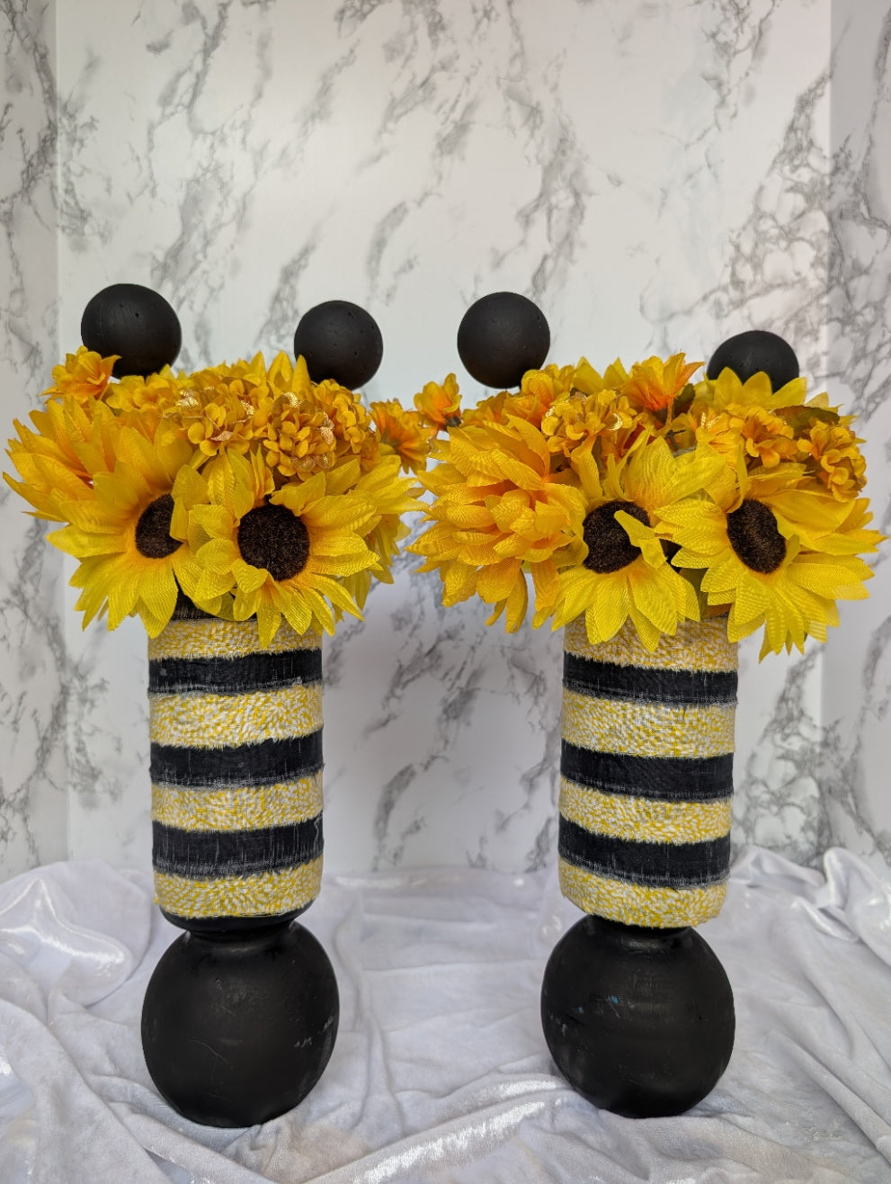 Bumble Bee Sunflower Vase Set