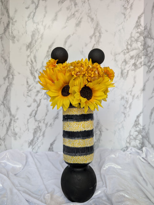 Bumble Bee Sunflower Vase Set