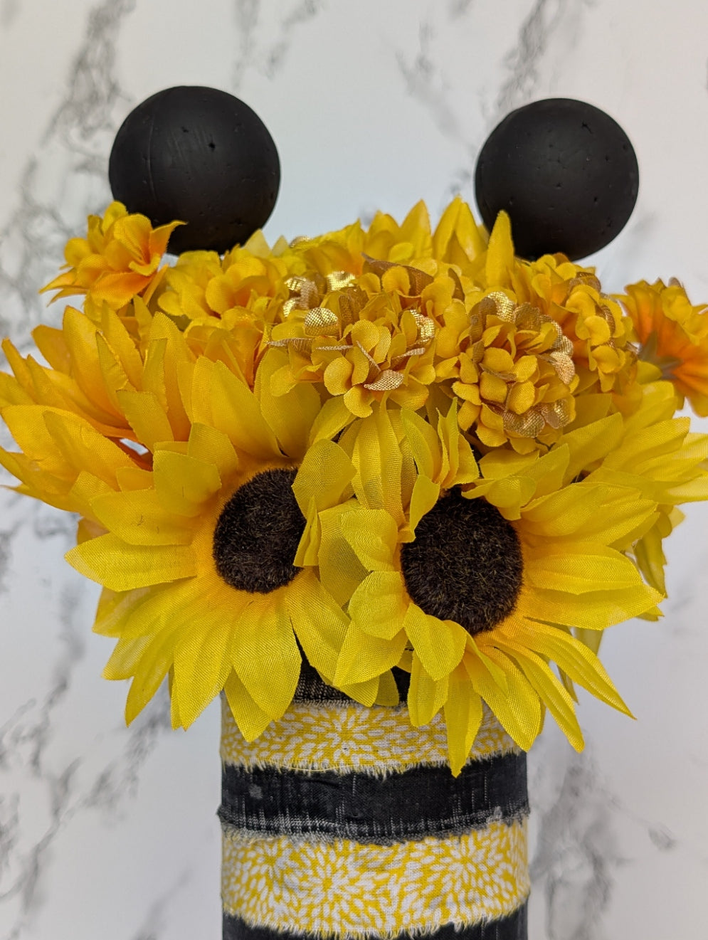 Bumble Bee Sunflower Vase Set